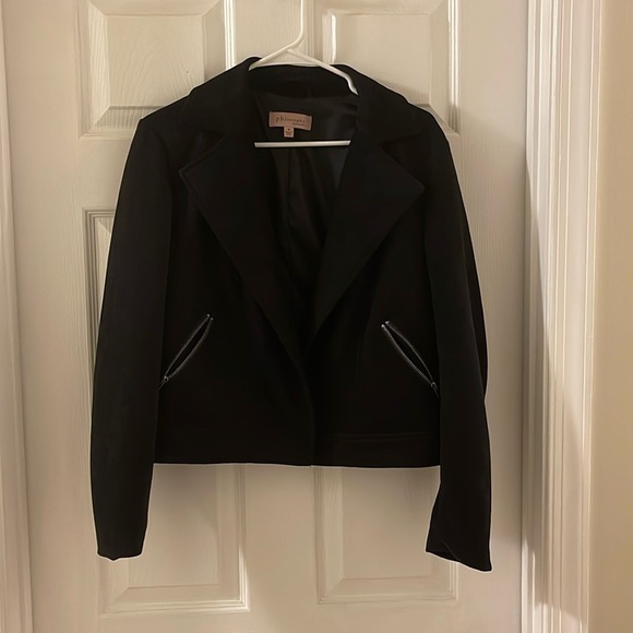 Black Jacket with zip pockets - Picture 1 of 2